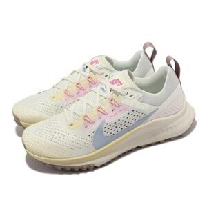 Nike Women's React Pegasus Trail 4 Sail Whisper Running Sneakers Shoes Size 9.5